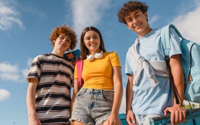 Adolescenții de azi dorm cu peste 1 oră mai puțin decât cei din 2008
