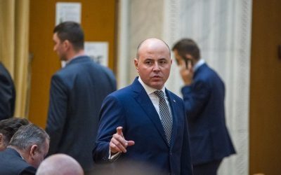 Lider al PNL Iași acuză PSD de blocarea bugetului și refuzul reformelor În contextul tensiunilor din sfera politică românească, deputatul Alexandru Muraru, lider al filialei PNL din Iași, critiquează vehement poziția Partidului Social Democrat în privința blocajului bugetar