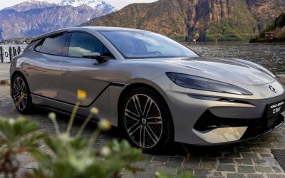 BYD a făcut un pas curajos în segmentul vehiculelor electrice de lux cu prezentarea Denza Z9 GT, un model care promite redefinirea standardelor de autonomie și performanță în lumea mașinilor electrice