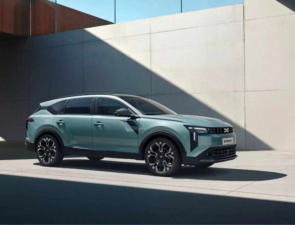 Dacia a inaugurat cea mai mare mașină din toate timpurile ale mărcii, o trăsătură ce a generat atât entuziasm, cât și întrebări legate de direcția strategică a constructorului auto