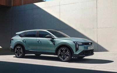 Dacia a inaugurat cea mai mare mașină din toate timpurile ale mărcii, o trăsătură ce a generat atât entuziasm, cât și întrebări legate de direcția strategică a constructorului auto