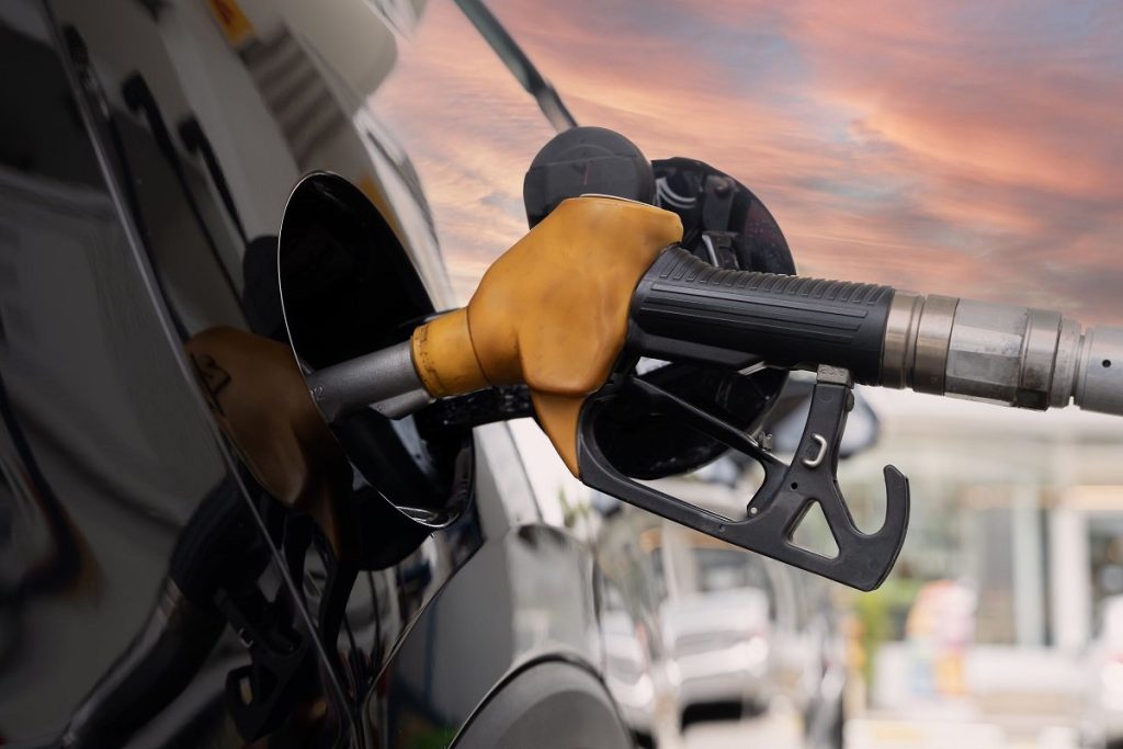 Prețurile carburanților în România au ajuns la un nivel alarmant, în condițiile în care nicio stație de alimentare nu mai comercializează benzină sub 8 lei pe litru