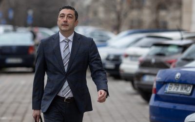 Procurorul general al României, Alexandru Florența, în vizorul Justiției pentru posibile discrepanțe în declarațiile sale Într-un moment tensionat pentru justiția română, Procurorul general al României, Alexandru Florența, a fost supus unor întrebări dure în timpul interviului de miercuri în fața Secției de procurori a Consiliului Superior al Magistraturii (CSM)