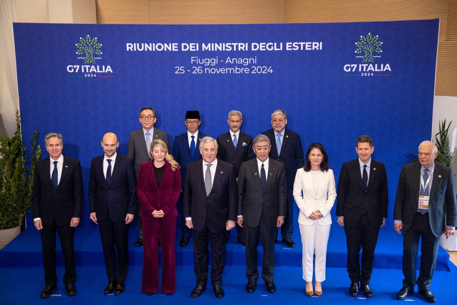 Miniștrii de externe ai Grupului celor Șapte țărilor occidentale au reușit, în cele din urmă, să emită o declarație comună după o serie de discuții tensionate, însă diferențele de opinie persistă pe două dintre cele mai sensibile subiecte ale momentului: conflictul din Iran și sprijinul pentru Ucraina