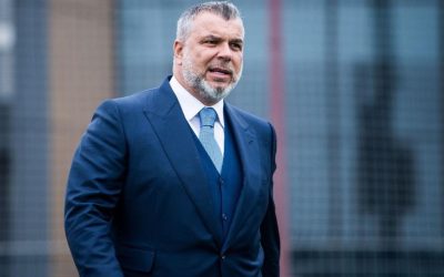 Solidaritate din România, în toiul crizei: elevii de la Suceava, sprijiniți de un renumit antrenor din Orientul Mijlociu Situație delicată pentru un grup de elevi și profesori români aflați în Dubai a declanșat un val de solidaritate în rândul comunității din țară