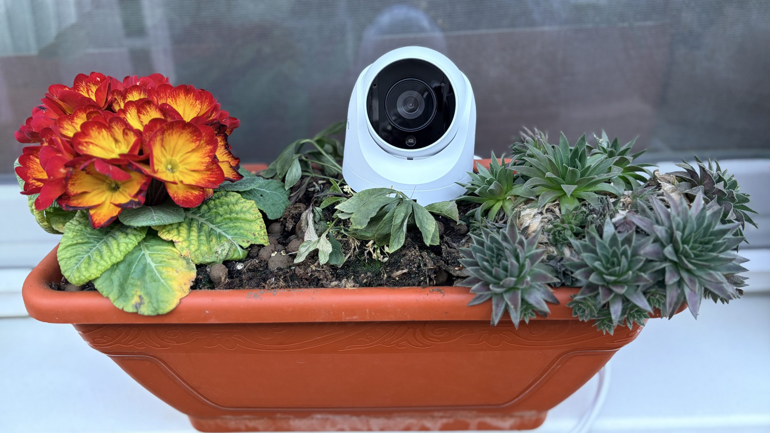 Camere de supraveghere inteligente, ușor de montat și compatibile cu sistemele NAS În lumea tehnologiei de supraveghere, inovația se face simțită mai ales prin soluțiile care îmbină performanța cu ușurința în utilizare