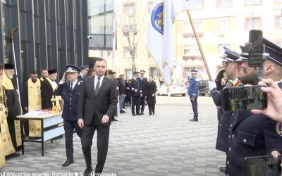 Noul sediu al Poliției Municipiului Pitești, simbol al investițiilor în infrastructura de siguranță publică din județul Argeș, a fost inaugurat vineri, marcând un pas important în modernizarea forțelor de ordine locale