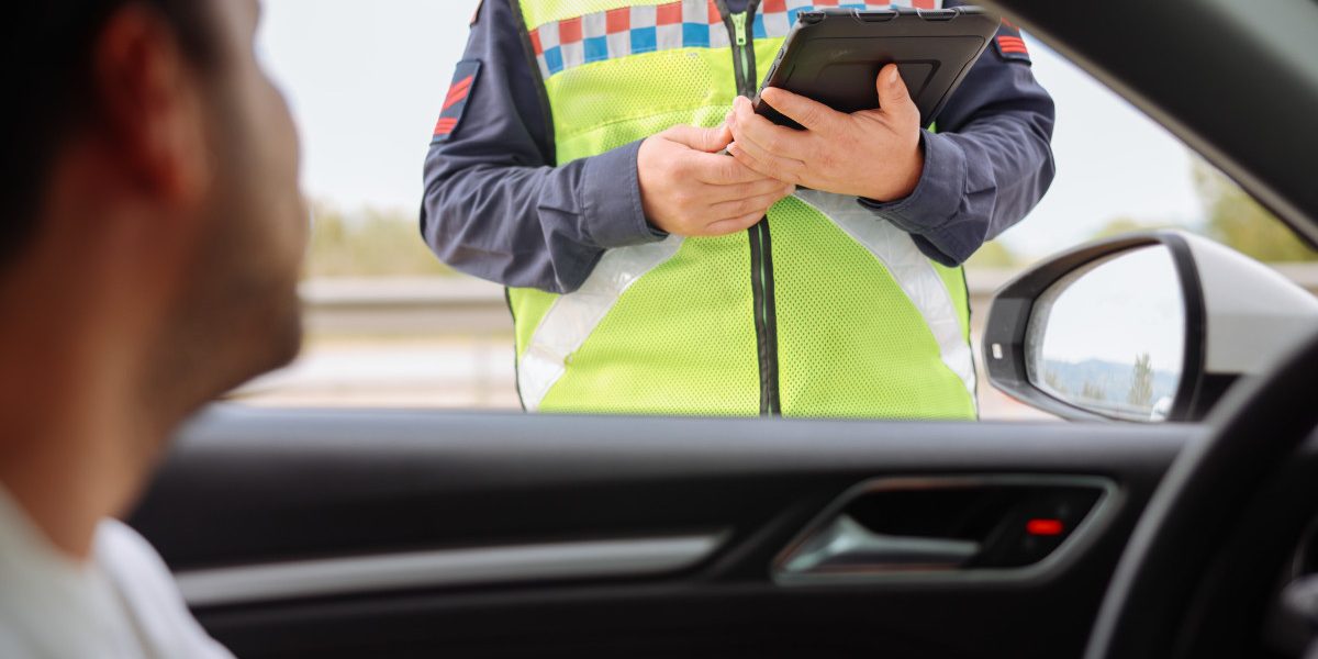 Șoferii și pasagerii fără centură riscă amenzi, conform Poliției Rutiere