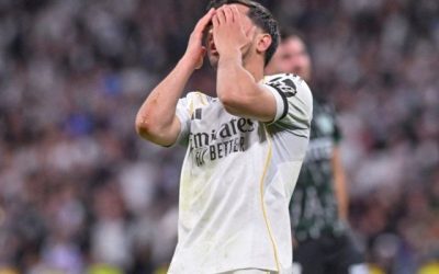 Real Madrid face primul pas spre despărțirea de Ferland Mendy, la doar trei zile după cucerirea titlului de campion După triumful istoric de sâmbătă, când Real Madrid și-a păstrat titlul de campioană a La Liga, clubul pare să-și pună în mișcare planurile pentru viitorul imediat, anunțând că îl scoate la vânzare pe unul dintre fundașii de bază ai echipei, Ferland Mendy