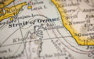 România se alătură angajamentului internațional pentru libertatea navigației în Strâmtoarea Ormuz, o regiune strategică critică pentru navigation și securitatea globală România a decis recent să adere la declarația comună a Marii Britanii, Franței, Italiei, Țărilor de Jos și Japoniei, privind sprijinul pentru asigurarea libertății de navigație în Strâmtoarea Ormuz