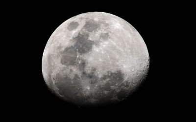 Un impact fulgerător care a zguduit noaptea unei regiuni din Statele Unite ale Americii a fost produs de un meteorit ce s-a deplasat cu o viteză de peste 90.000 de kilometri pe oră