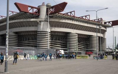 Scandal de proporții în Italia: Milan și Inter, implicate într-un trafic de influență pentru achiziția stadionului San Siro Un scandal uriaș zguduie în aceste zile mediul fotbalistic italian, odată cu acuzațiile de corupție îndreptate către oficiali ai cluburilor AC Milan și FC Internazionale Milano