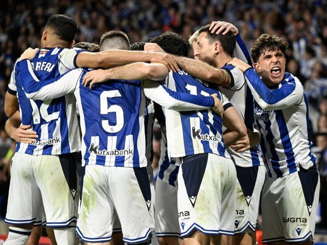 Real Sociedad în finala Cupei Spaniei după o victorie strânsă asupra celor de la Athletic Bilbao Real Sociedad a reușit să avanseze în finala Cupei Spaniei, după o performanță remarcabilă în derby-ul vasco contra Athletic Bilbao, terminat cu scorul de 1-0