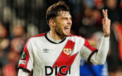 Andrei Rațiu a reușit o victorie clară în fața echipei lui Horațiu Moldovan, după ce adversarii săi s-au prezentat pe teren la scor de neprezentare