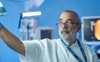 Noile tehnologii în domeniul medical răstoarnă paradigma intervențiilor invazive tradiționale, punând accent pe proceduri minim invazive, mai sigure și mai eficiente