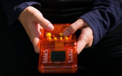 Tetris, o soluție surprinzătoare pentru combaterea traumei psihice Un nou studiu realizat de cercetători suedezi a deschis o perspectivă inedită în tratamentul tulburării de stres post-traumatic (PTSD)