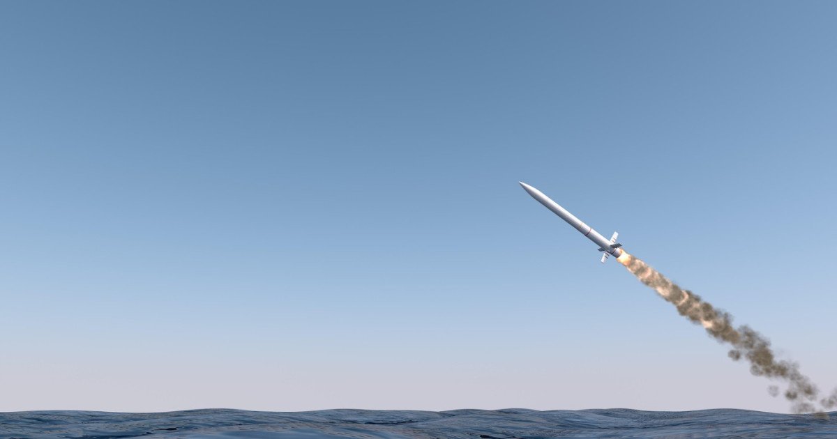 Iran neagă orice implicare în lansarea rachetei interceptate de NATO în proximitatea Turciei Tensiunile din regiunea Mării Negre și a Orientului Mijlociu au atins un nou nivel după ce Ankara a anunțat ieri că, în cadrul sistemelor de apărare NATO, o rachetă iraniană a fost doborâtă în spațiul aerian turc, în ciuda declarațiilor oficiale din partea Iranului, care neagă orice responsabilitate în acest incident