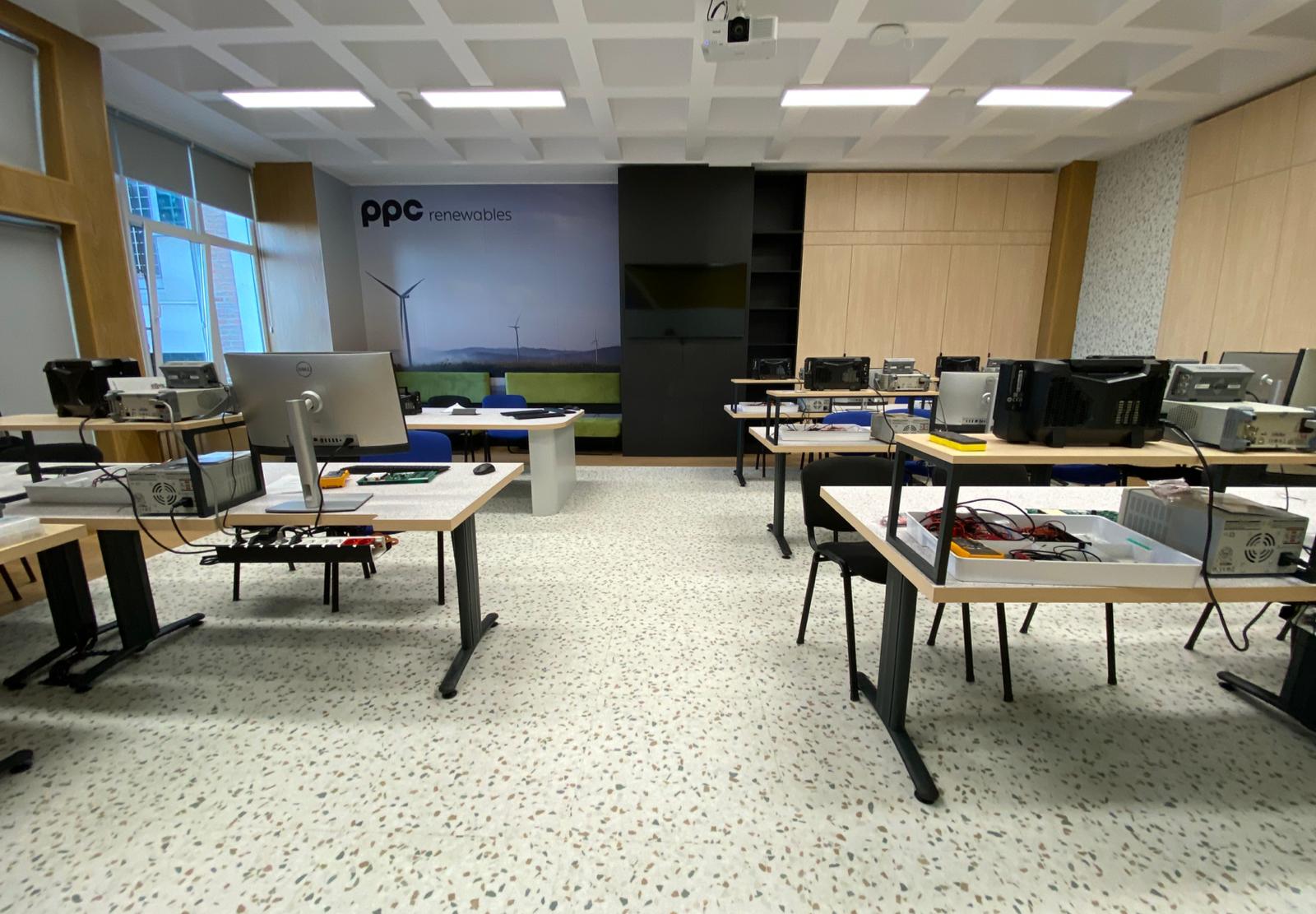 PPC Renewables România a deschis un laborator de aplicații Internet of Things (IoT) la Facultatea de Automatică și Calculatoare din cadrul Universității Politehnice din București, marcând un pas important pentru sectorul energetic și educația tehnologică din România