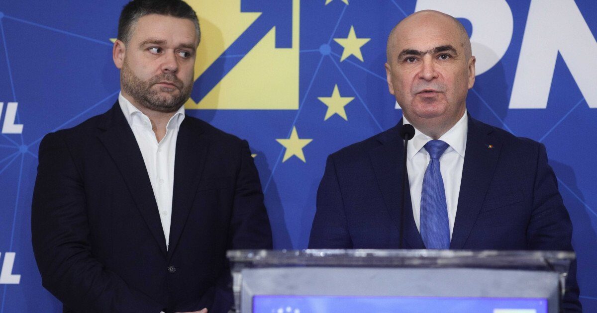 Tensiuni în coaliție: Primarii din țară ar putea plăti datoriile Primăriei Capitalei, iar opoziția se pregătește pentru un scandal major Luni, în cadrul unei ședințe tensionate a Coaliției de guvernare, dezbaterile au degenerat după apariția unui amendament controversat care riscă să destabilizeze echilibrul politic și, implicit, gestionarea capitalului administrativ local