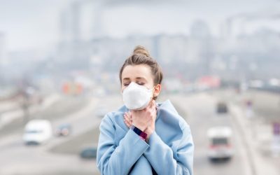 Poluarea mediului, un factor insidios pentru sănătatea mintală Poluarea aerului, zgomotul din mediul urban și expunerea la substanțe chimice periculoase sunt din ce în ce mai recunoscute ca factori agravanti pentru sănătatea mintală a populației