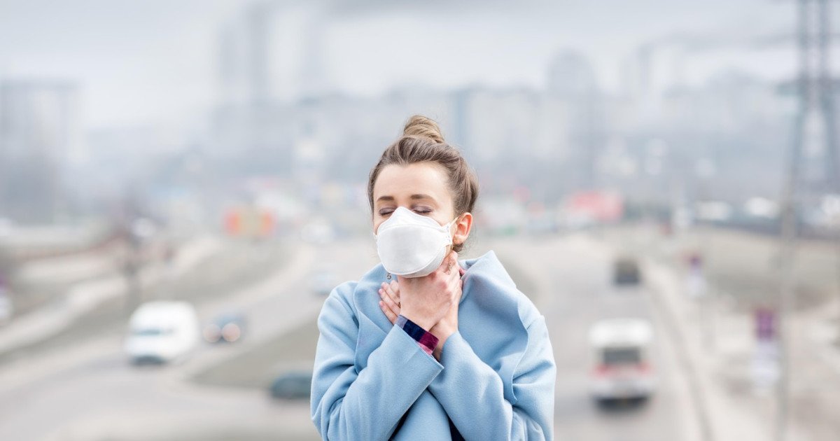 Poluarea mediului, un factor insidios pentru sănătatea mintală Poluarea aerului, zgomotul din mediul urban și expunerea la substanțe chimice periculoase sunt din ce în ce mai recunoscute ca factori agravanti pentru sănătatea mintală a populației