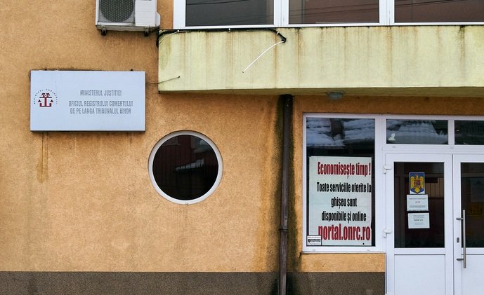 Întârzieri la înregistrarea firmelor și PFA din cauza personalului insuficient la Registrul Comerțului