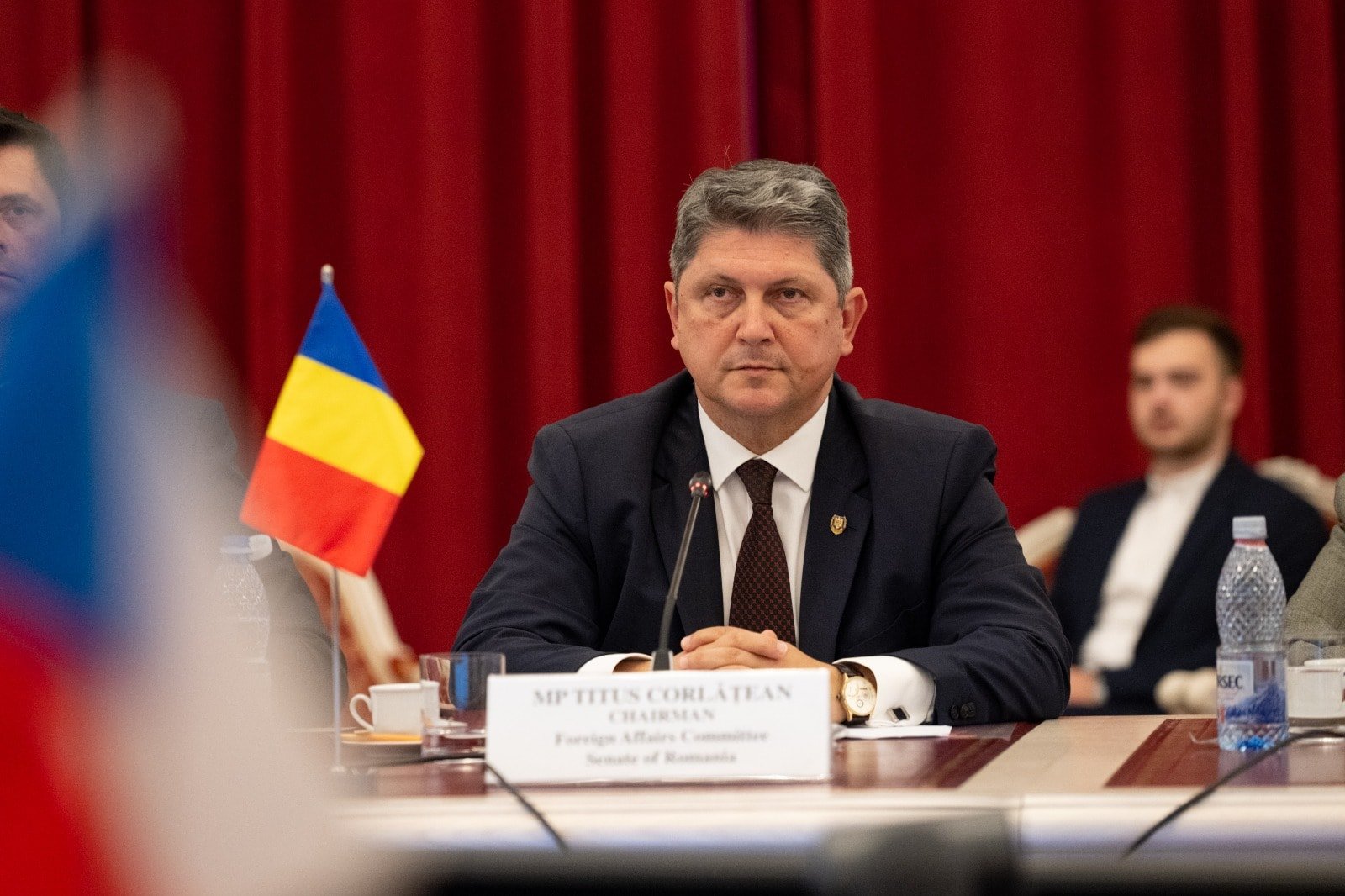 Titus Corlățean, fost diplomat și politician social-democrat, se pregătește pentru o mutare semnificativă pe scena europeană, sperând să ocupe o poziție de înaltă responsabilitate în cadrul Consiliului Europei
