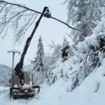 Ninsoare și viscol în sud-vestul țării; traficul în zona Horezu restricționat