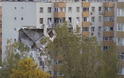 Primăria Sectorului 5 a aprobat oficial reabilitarea clădirii afectate de explozia din Rahova Autorizație de construire pentru consolidarea blocului de pe strada Vicina Autorizația de construire pentru lucrările de punere în siguranță și consolidare a blocului situat pe strada Vicina, din cartierul Rahova, a fost emisă recent de Primăria Sectorului 5