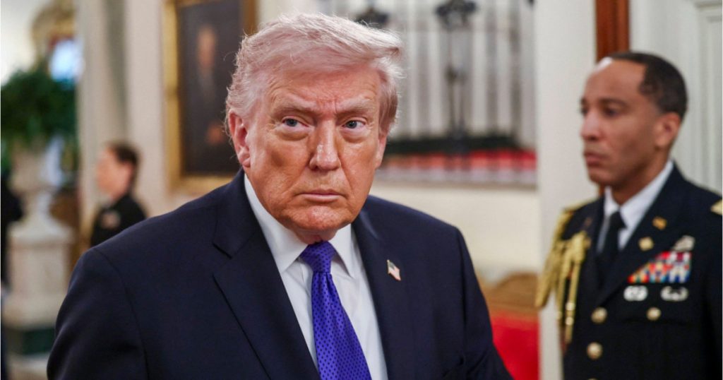 Președintele Statelor Unite, Donald Trump, anunță o alianță strategică în domeniul apărării, după o întâlnire cu cei mai importanți producători din industria militară americană