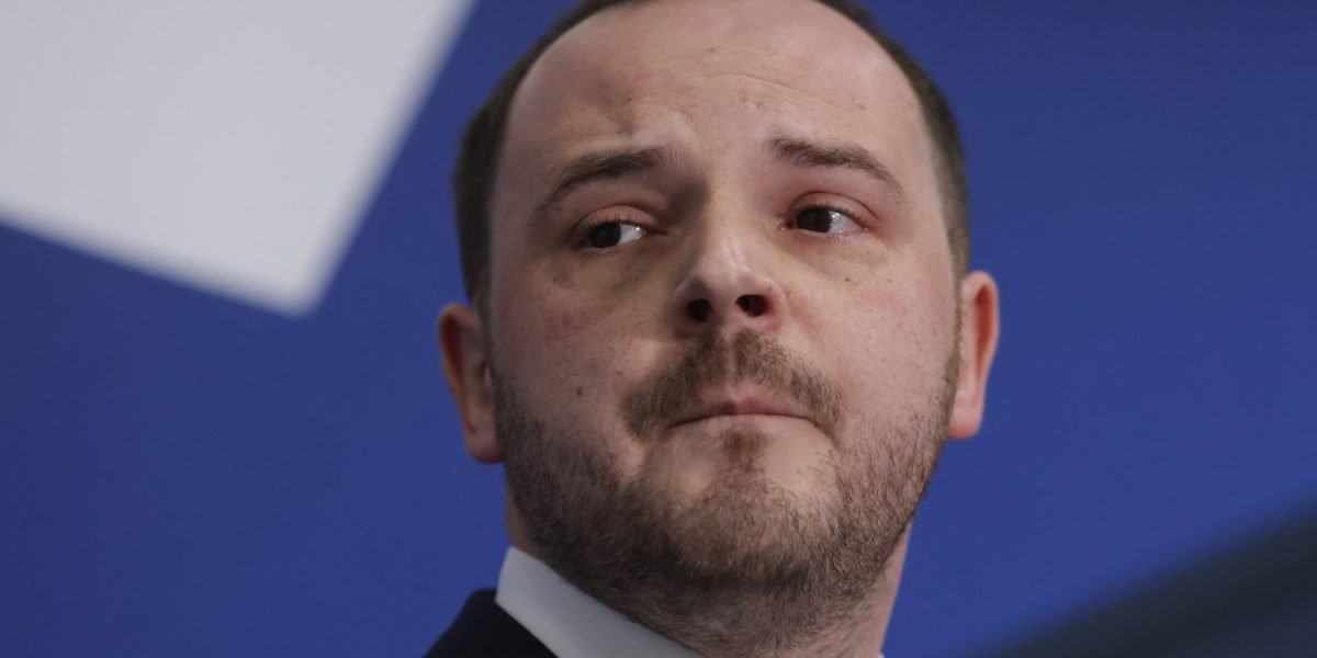 Medicul de la Floreasca, demis, îl acuză pe ministrul Sănătății în instanță