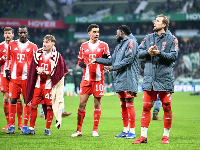 Bayern Munchen devastează Atalanta, dar pierde trei jucători importanți