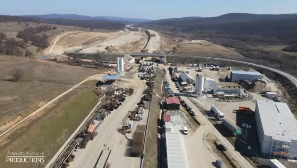 Autostrada A1 Lugoj – Deva se apropie de finalizare, iar ultimele estimări indică faptul că secțiunea dintre Margina și Holdea ar putea fi deschisă mai devreme decât a fost planificat inițial