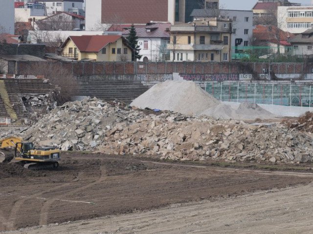 Lucrările la Stadionul Dinamo, oprite, ce urmează?
