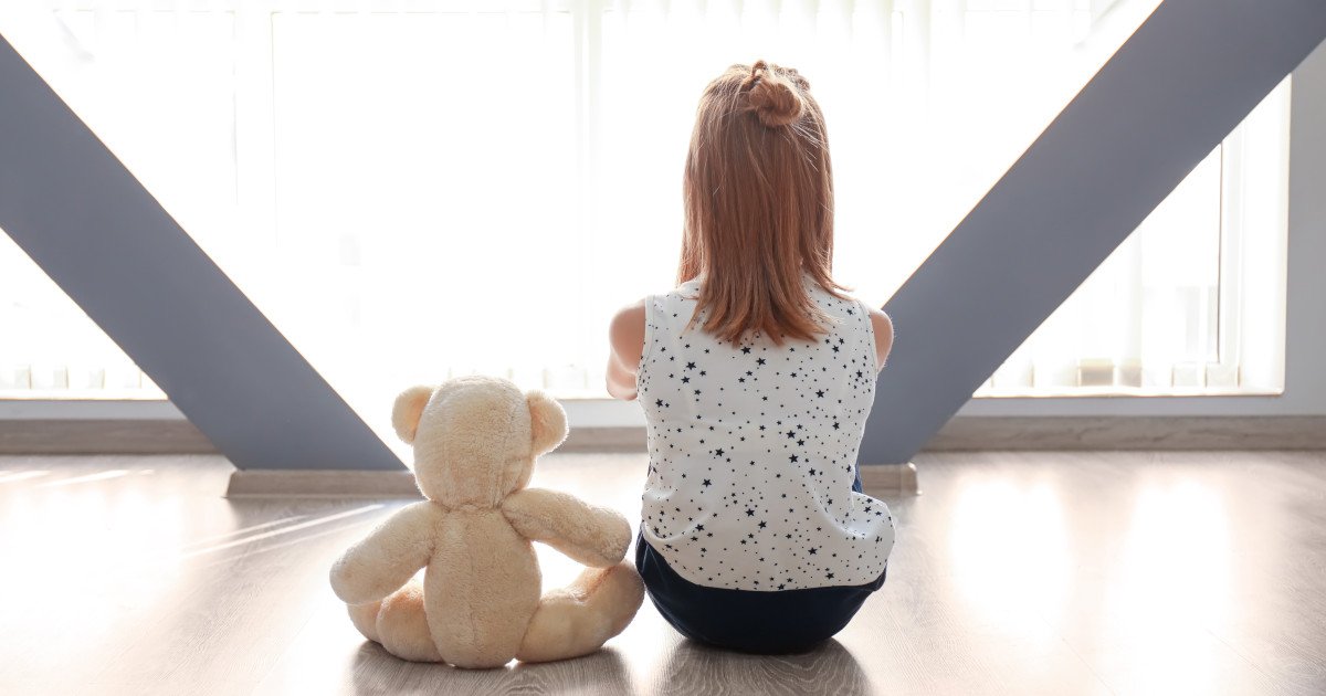 O nouă perspectivă în cercetarea autismului: comunitatea științifică caută alternative independente față de autoritățile din SUA Un nou front în domeniul cercetării autismului se deschide odată cu anunțul liderilor din comunitatea științifică și a activiștilor, care intenționează să lanseze un comitet independent ce să contribuie decisiv la stabilirea priorităților în cercetarea și înțelegera acestei condiții complexe