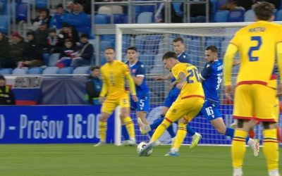 Naționala de Fotbal a României suferă încă o înfrângere dureroasă în preliminariile pentru Campionatul European, după ce a fost învinsă de Slovacia cu scorul de 2-0 într-un meci disputat miercuri seară