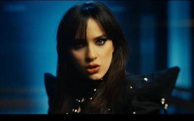 Alexandra Căpitănescu, reprezentantă României la Eurovision, criticată pentru versurile melodiei „Choke Me”