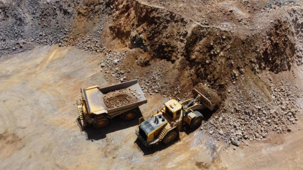 Descoperire strategică în inima Europei: noi depozite de aur și antimoniu în Slovacia, o revelație cu implicații majore pentru industria militară și tehnologică O descoperire de amploare în sfera resurselor naturale a fost făcută recent în Slovacia, în cadrul unui proiect minier european ce promite să redefinească perspectivele industriei de extracție și utilizare a anumitor metale strategice