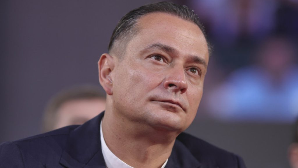 Primarul Sectorului 4, Daniel Băluță, se află în continuare sub incertitudine din cauza problemelor grave de sănătate, după ce a acuzat că a fost victima unei otrăviri cu arsenic și mercur