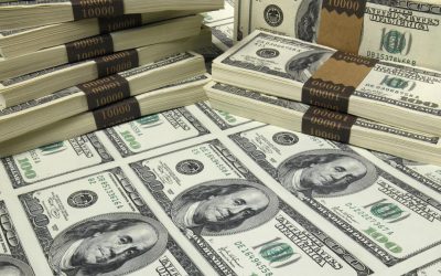 Un moment inedit în istoria financiară a Statelor Unite: semnătura unui președinte în exercițiu, Donald Trump, va apărea pentru prima dată pe bancnotele americane, marcând o premieră pentru monedă și simbol al puterii executivului de la Washington
