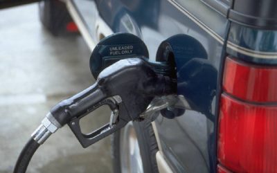 Prețurile carburanților în Bulgaria continuă să urce alarmant, chiar dacă oficialii guvernamentali caută soluții pentru a tempera impactul asupra consumatorilor