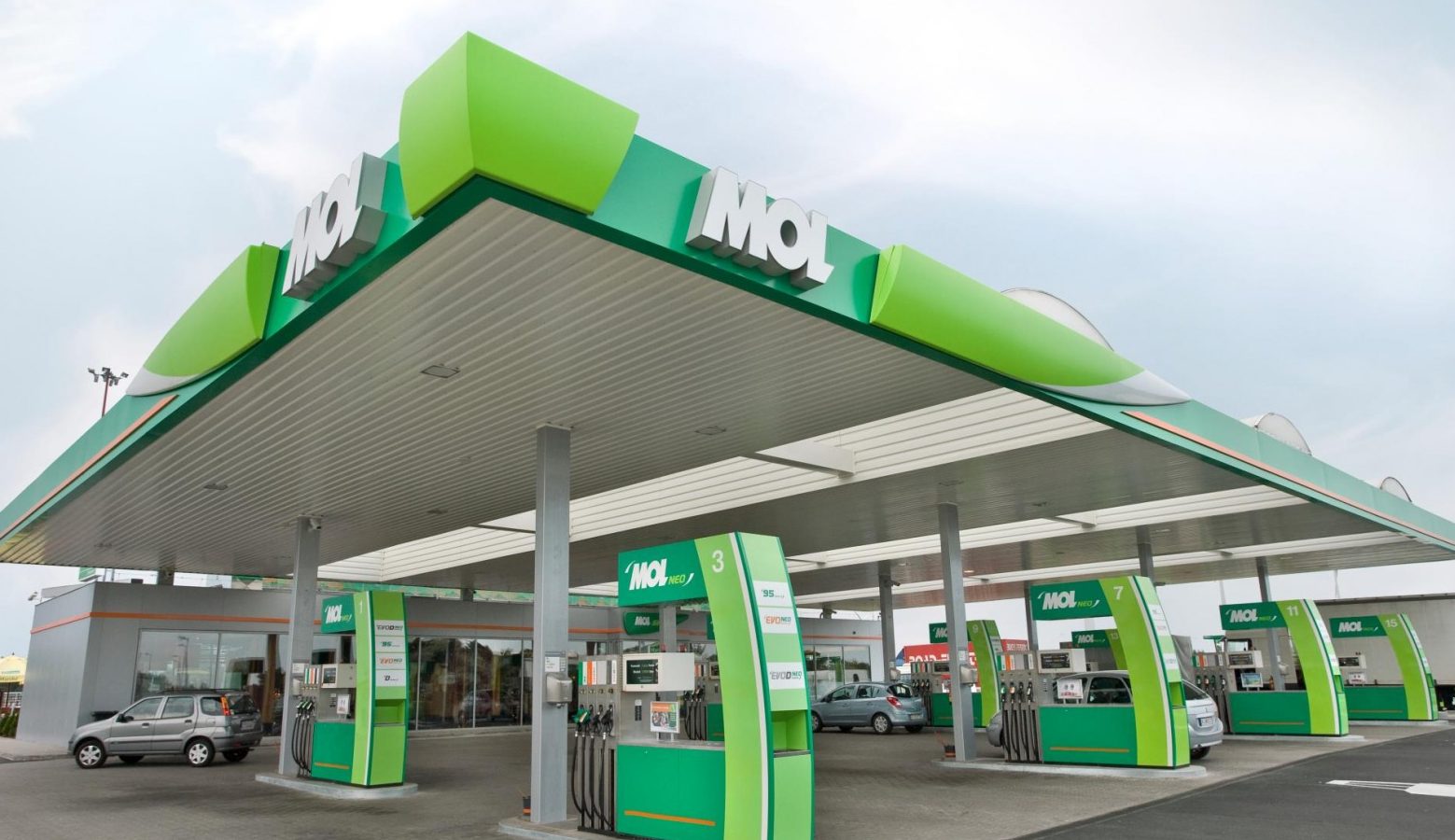 Prețurile la energie scad pe piața mondială după anunțul unui posibil sfârșit al conflictului din Orientul Mijlociu Tensiunile din Orientul Mijlociu par să se diminueze, influențând în mod semnificativ piețele internaționale de energie