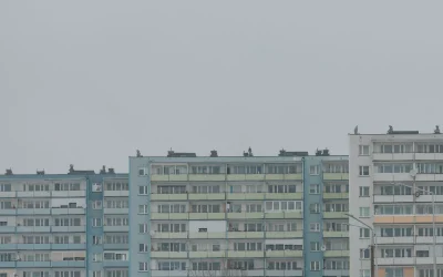 Cheltuielile „la cotă” în asociațiile de proprietari: cum se determină și de ce sunt importante pentru fiecare locatar Multe apartamente din România plătesc în fiecare lună costuri de întreținere în care se face adesea referire la „cheltuieli la cotă”