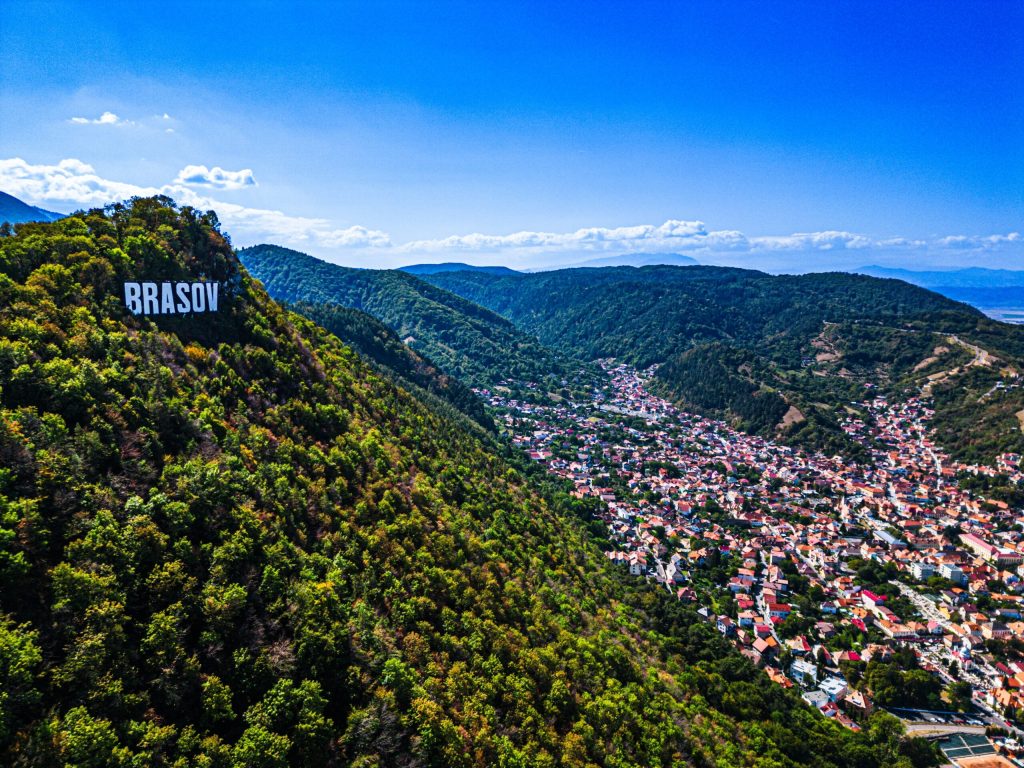 România devine un actor-cheie în lupta pentru controlul asupra mineralelor strategice, odată cu semnarea unui acord istoric între autoritățile române și o companie americană specializată în prelucrarea metalelor rare