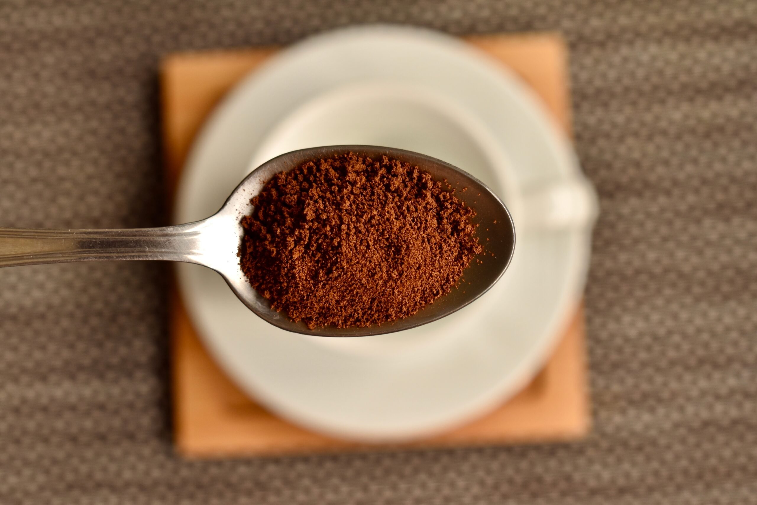 Ghid pentru prepararea cafelei ideale acasă, cu buget redus