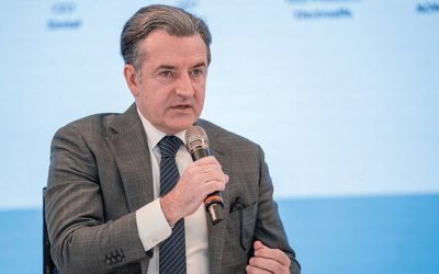 Antreprenori de top din sectorul energetic românesc, prezenți la ZF Power Summit, și-au expus viziunile asupra viitorului industriei, evidențiind rolul crucial al investițiilor și al inovației într-un context de transformare accelerată