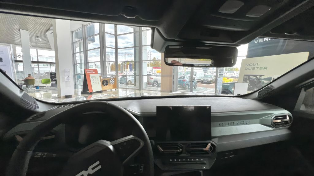 Direcția de drum și jocul în sistemul de steering reprezintă o problemă frecvent întâlnită pentru posesorii de mașini, în special pentru modelele folosite intens, precum Dacia Duster