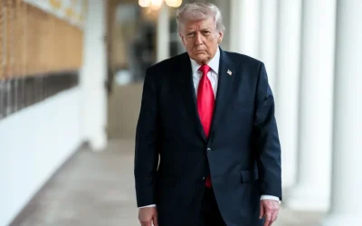 Donald Trump lansează avertismente dure către NATO și China, subliniind riscurile majore pentru securitatea globală în contextul actual, în special în ceea ce privește controlul asupra Strâmtorii Ormuz