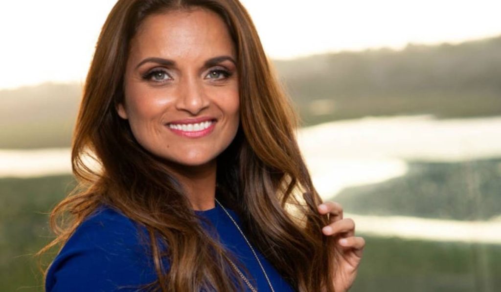 De la corectare la înțelegere: o schimbare radicală în parentingul contemporan Într-o eră în care provocările-parentingului se multiplică rapid, ideea conform căreia educația și disciplina trebuie să fie arme concrete în formarea caracterului copilului nu mai e de ajuns