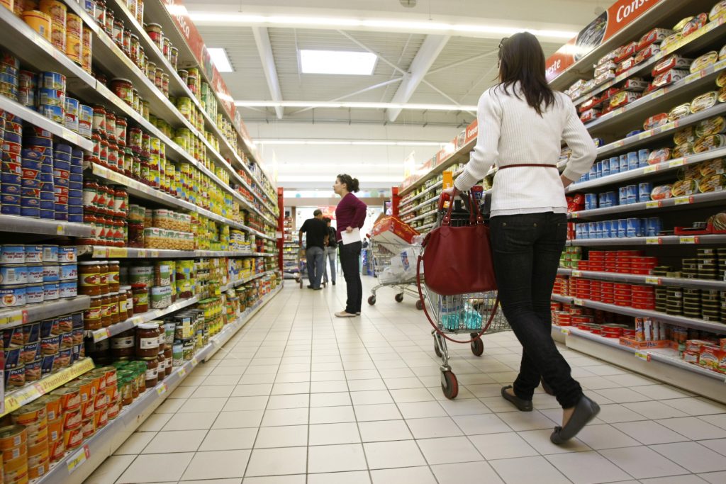 Turiști în Grecia preferă supermarketurile, evitând tavernele din cauza creșterii prețurilor